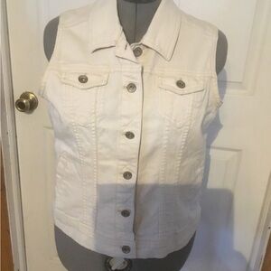 Sonoma Women's sz L cream colored vest